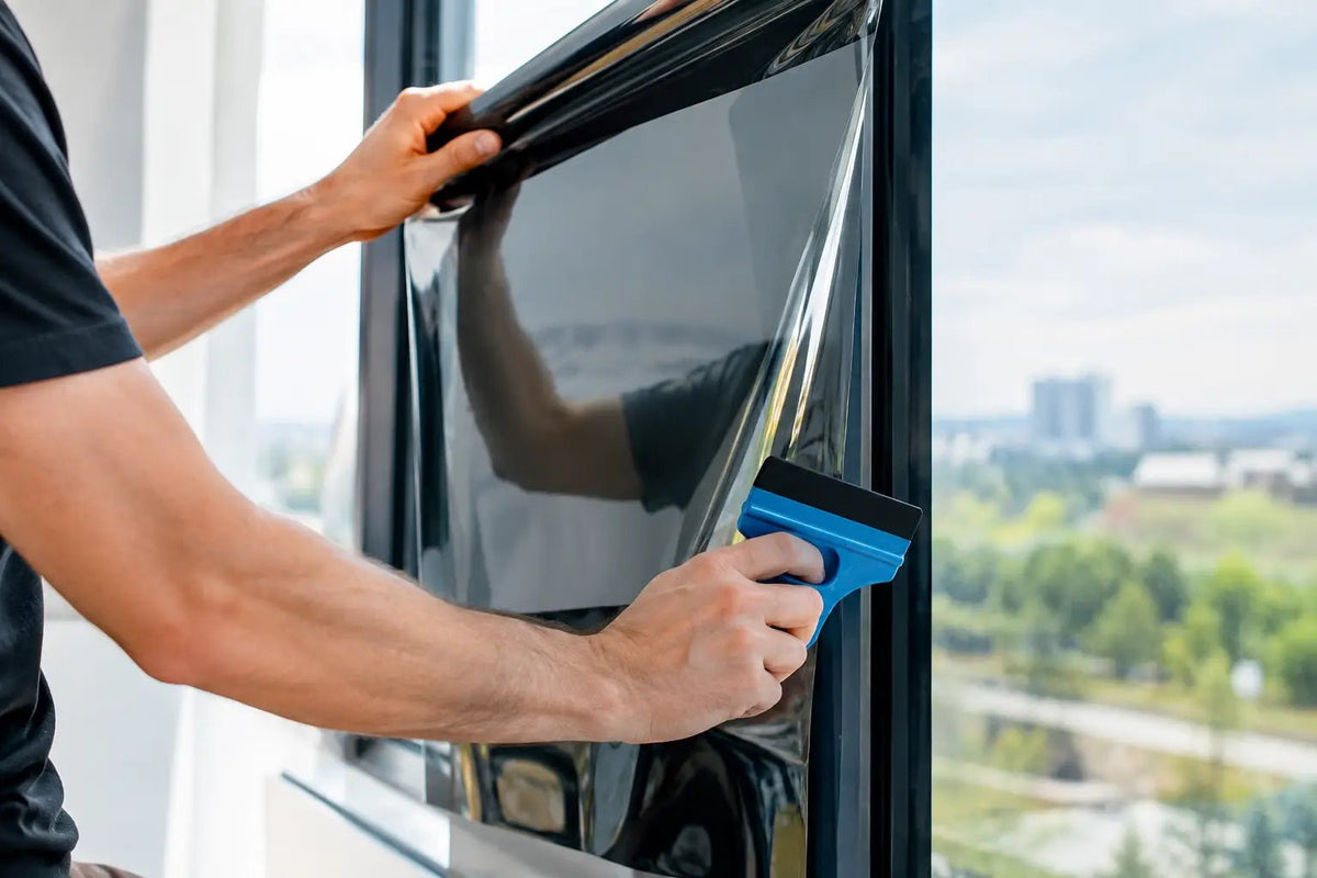 Folie reflectivă: când funcționează și cum se montează - Isoflect Insulation